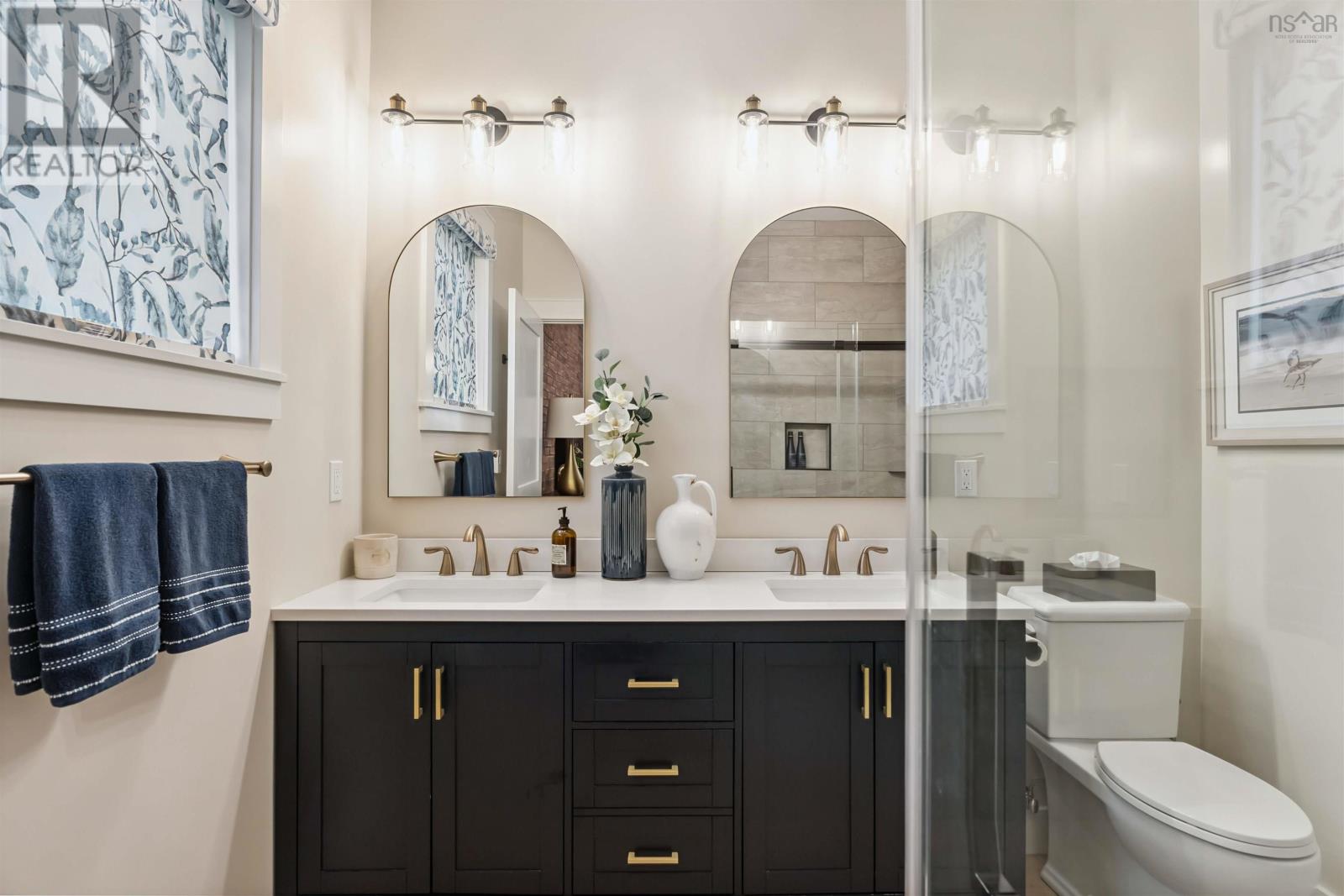 Property 24 of 47 of 232/236 Victoria Street