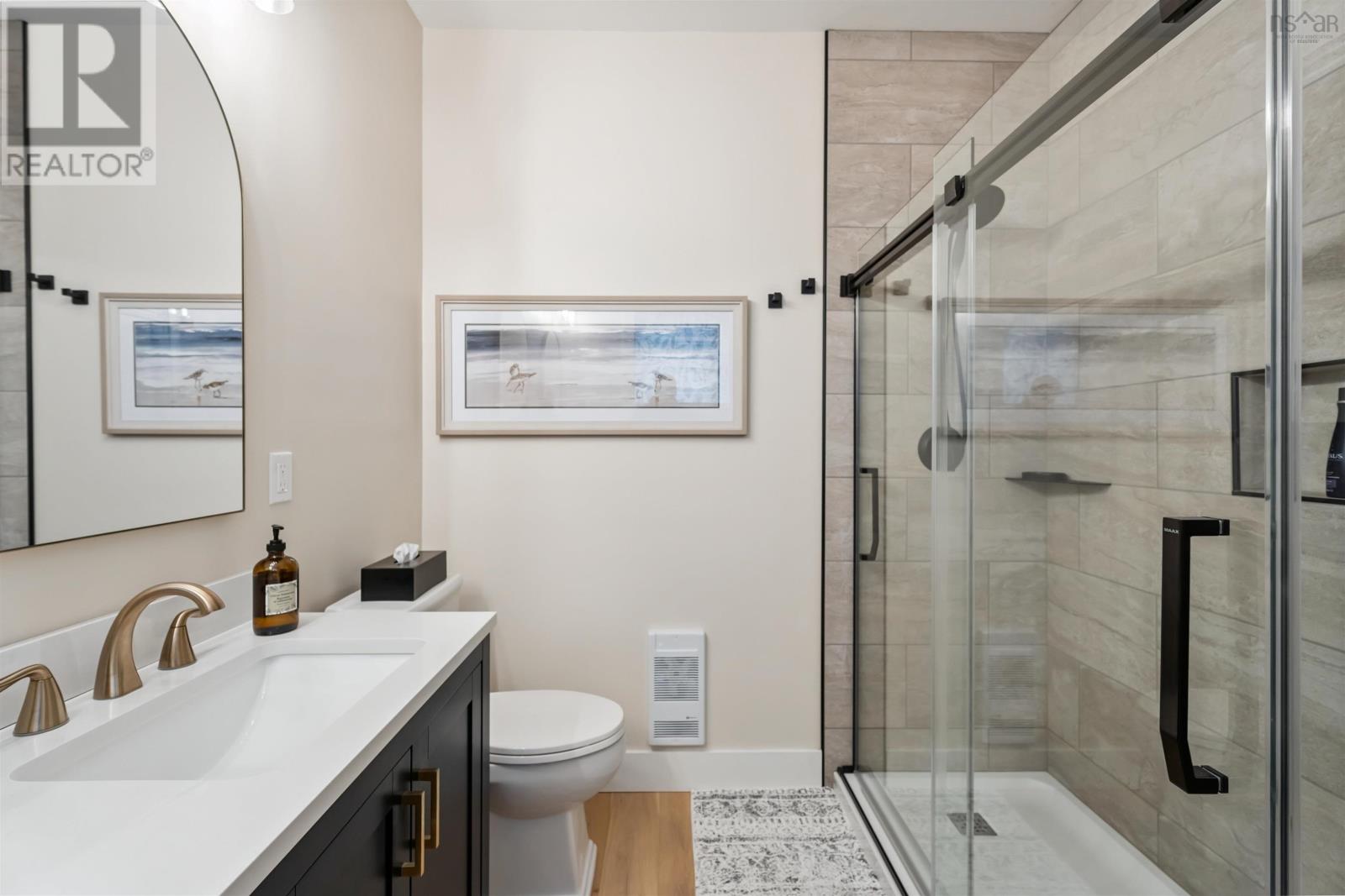 Property 25 of 47 of 232/236 Victoria Street