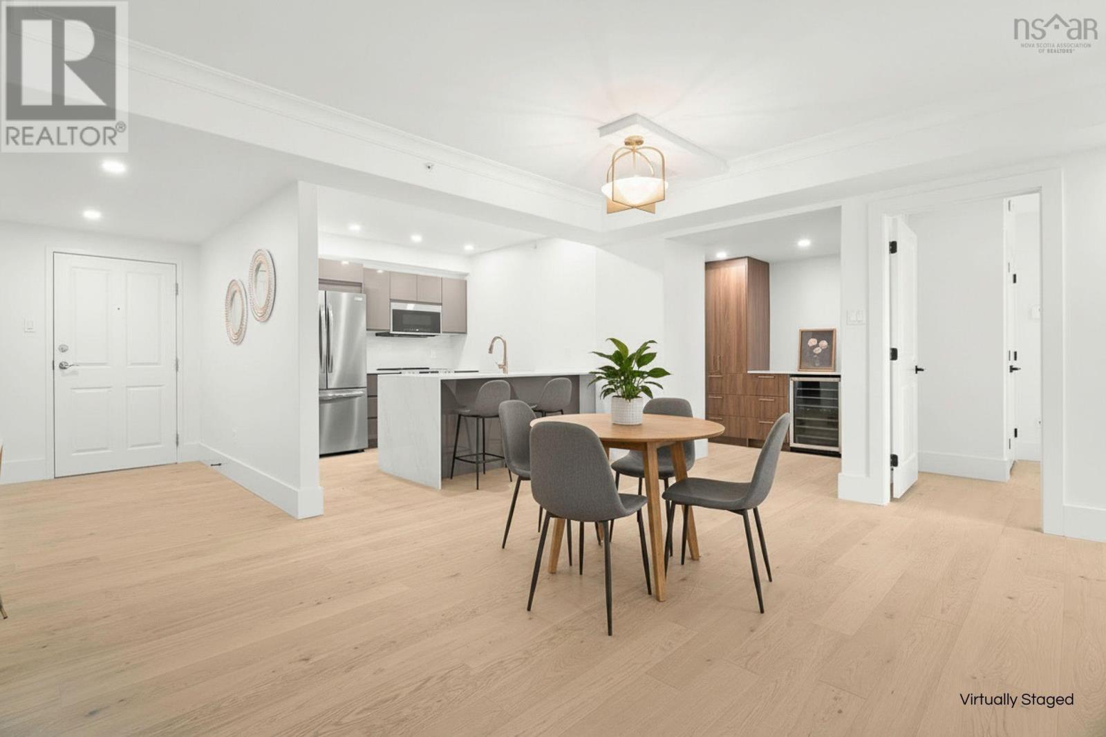 Property 14 of 47 of 604 1540 Summer Street