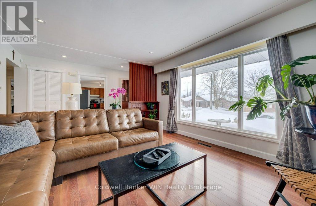 185 MILLER STREET, Wellington North (Mount Forest), Ontario, N0G2L3 — Photo 5