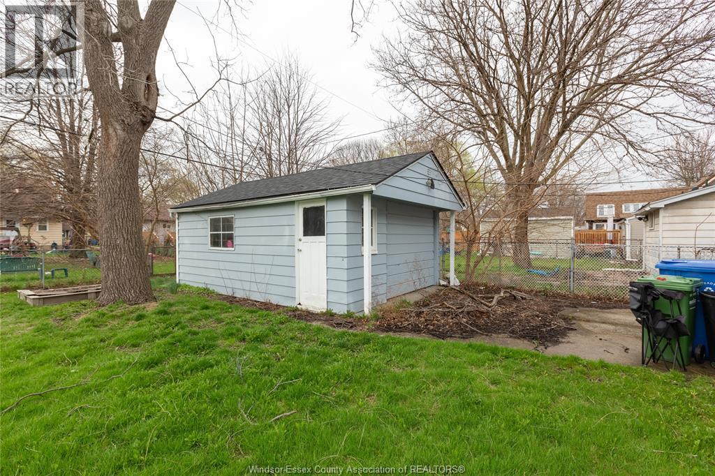 1015 PARTINGTON AVENUE - 27