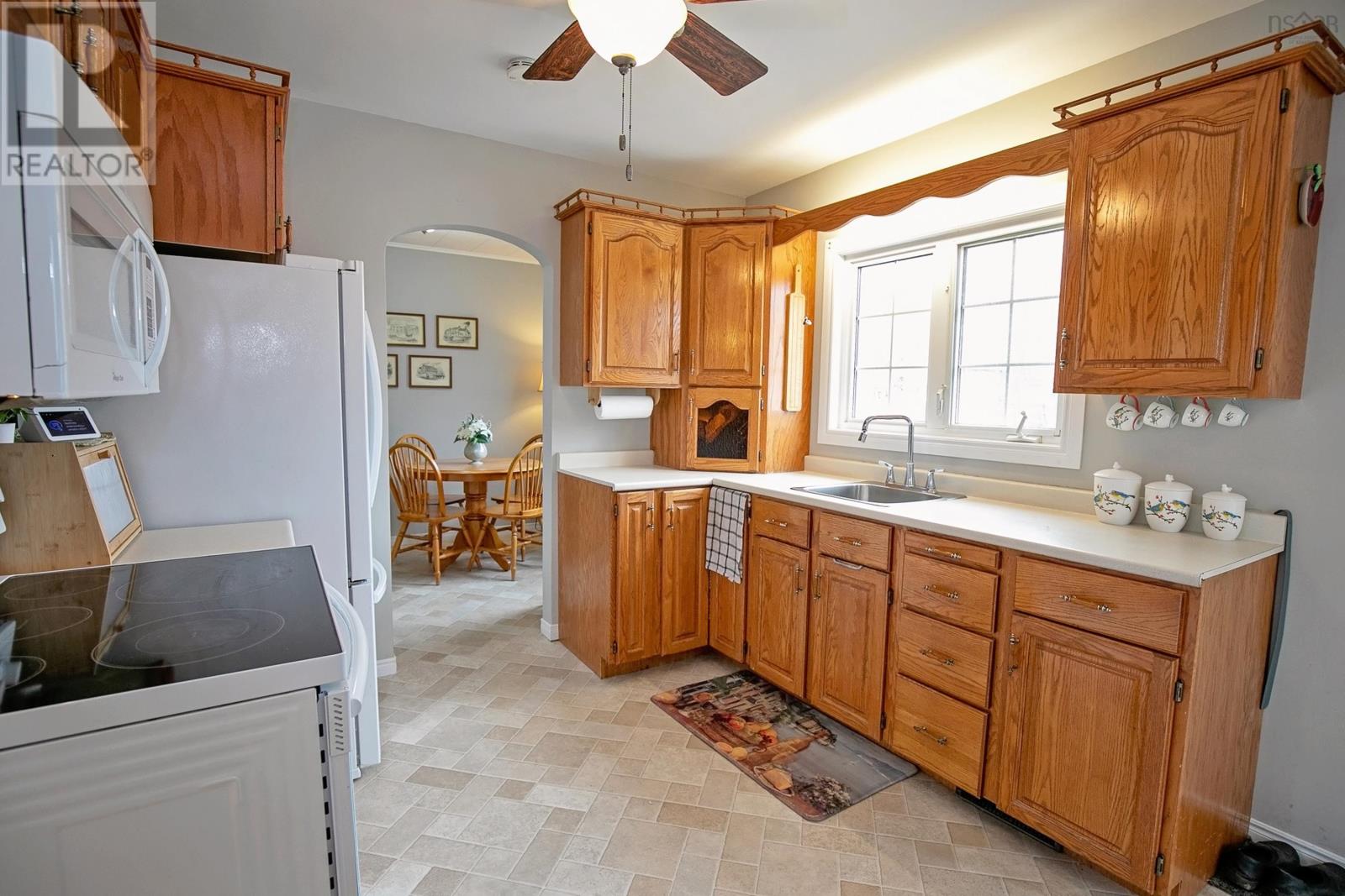 Property 13 of 35 of 18 Boylston Avenue