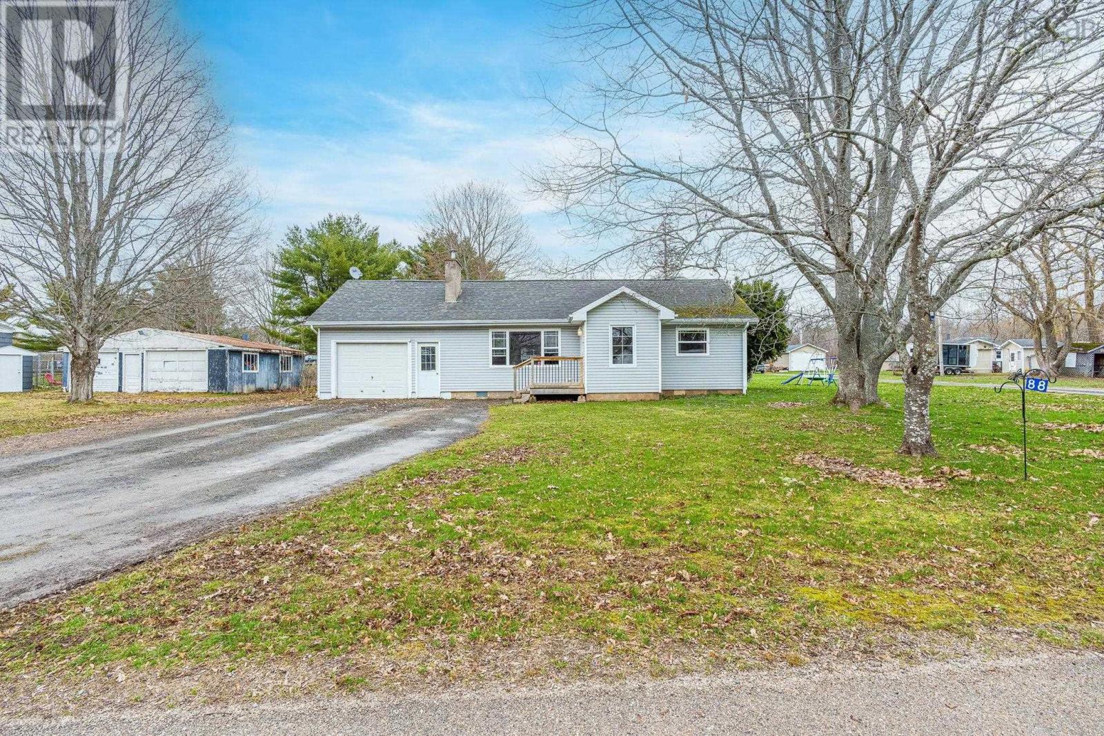 Property 2 of 33 of 88 lawrencetown Lane