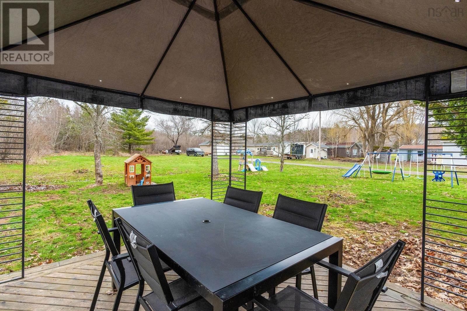 Property 26 of 33 of 88 lawrencetown Lane