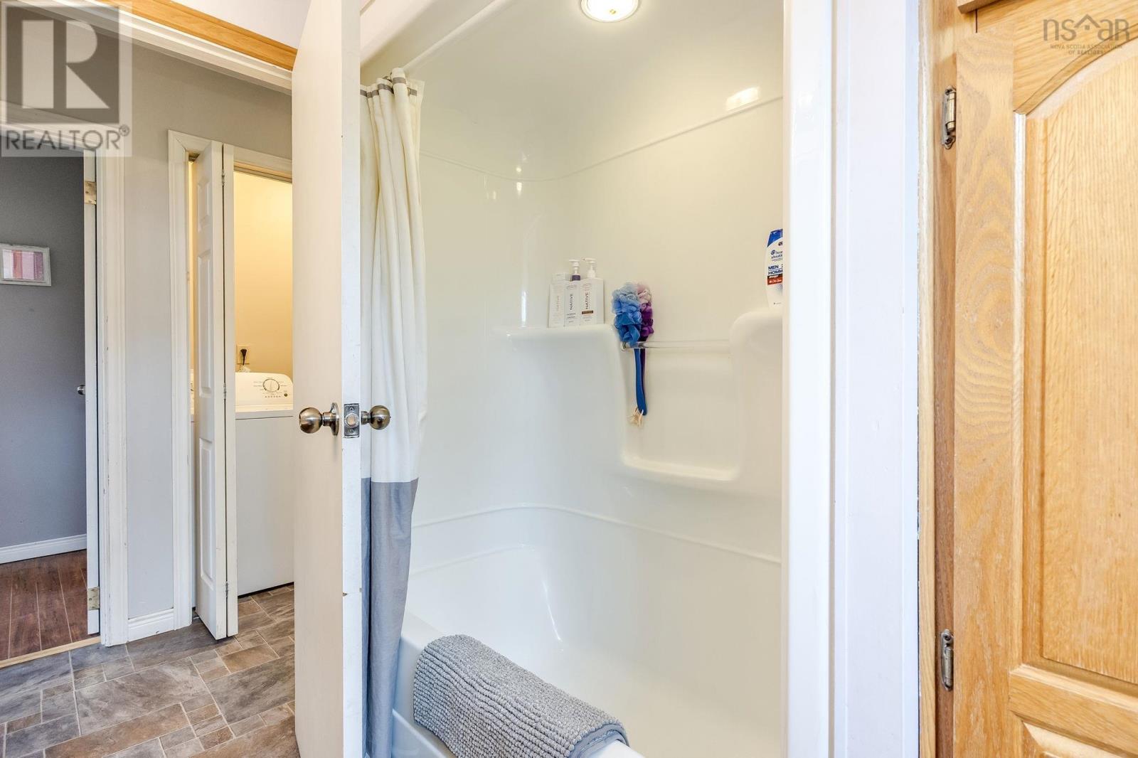 Property 16 of 33 of 88 lawrencetown Lane