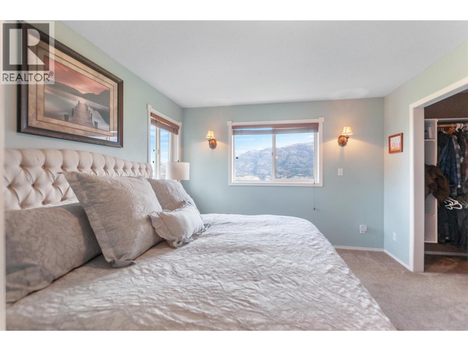  100 Spruce Avenue, Kaleden