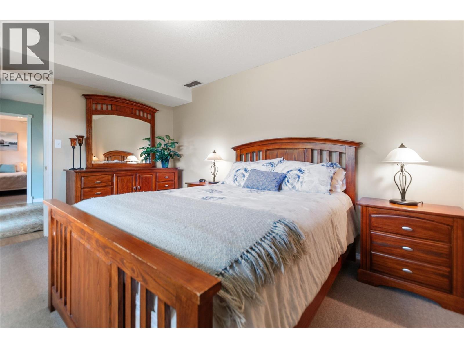  100 Spruce Avenue, Kaleden