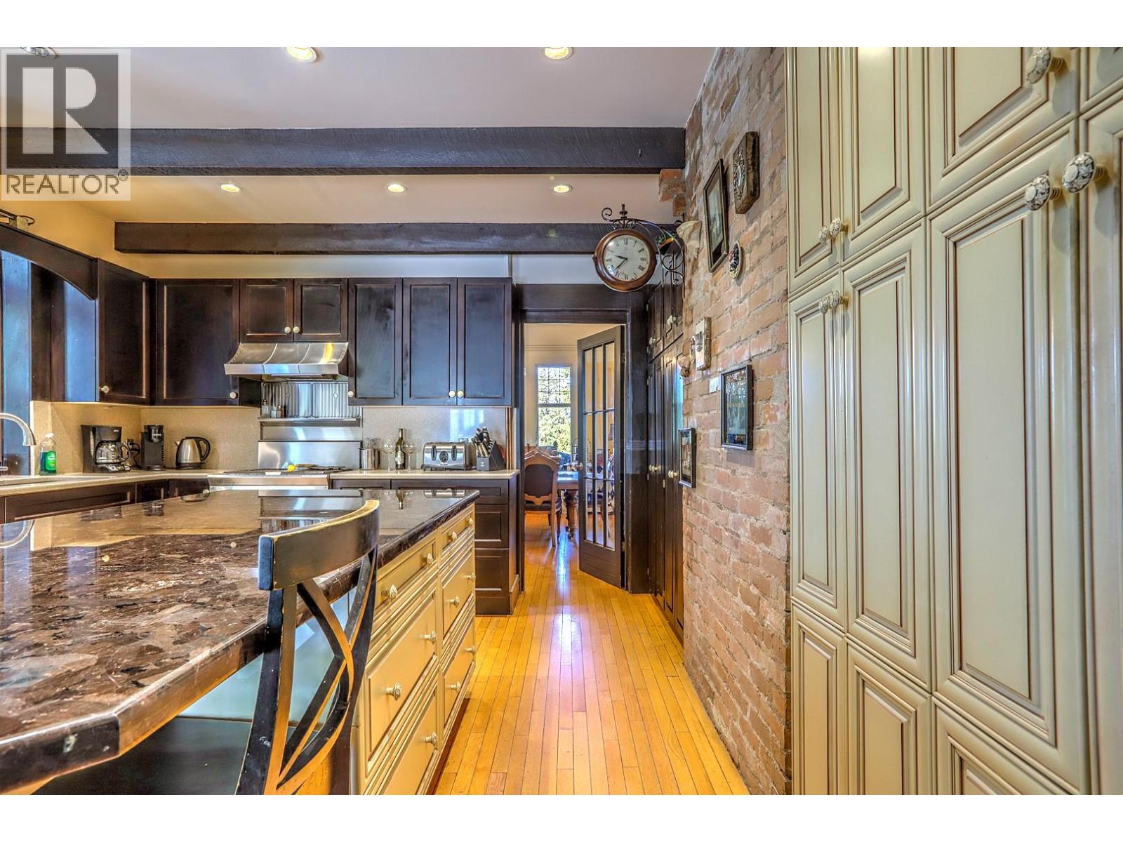 5482 Silver Star Road, Vernon