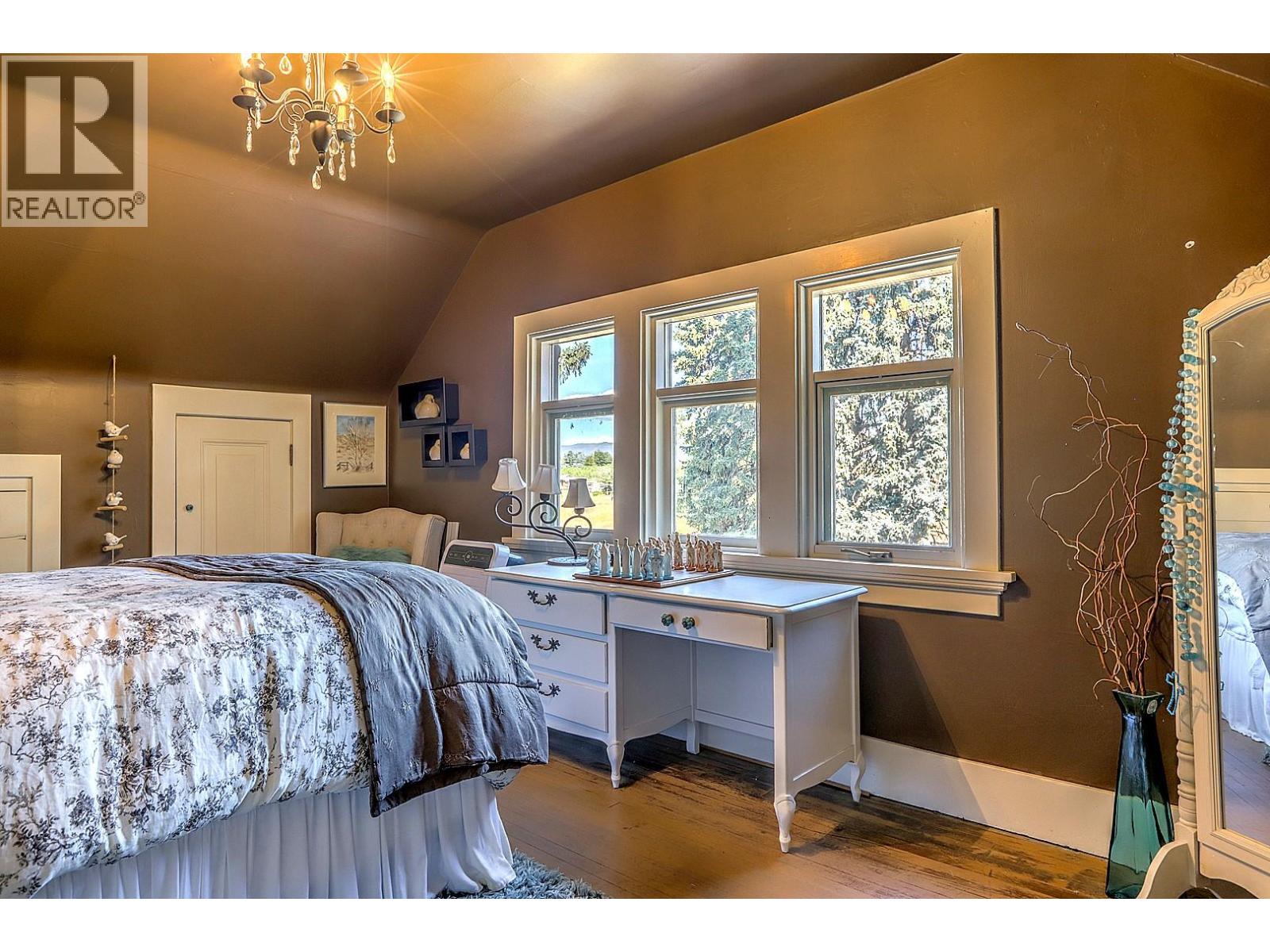 5482 Silver Star Road, Vernon