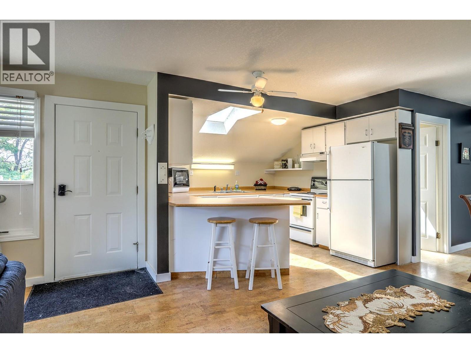 5482 Silver Star Road, Vernon