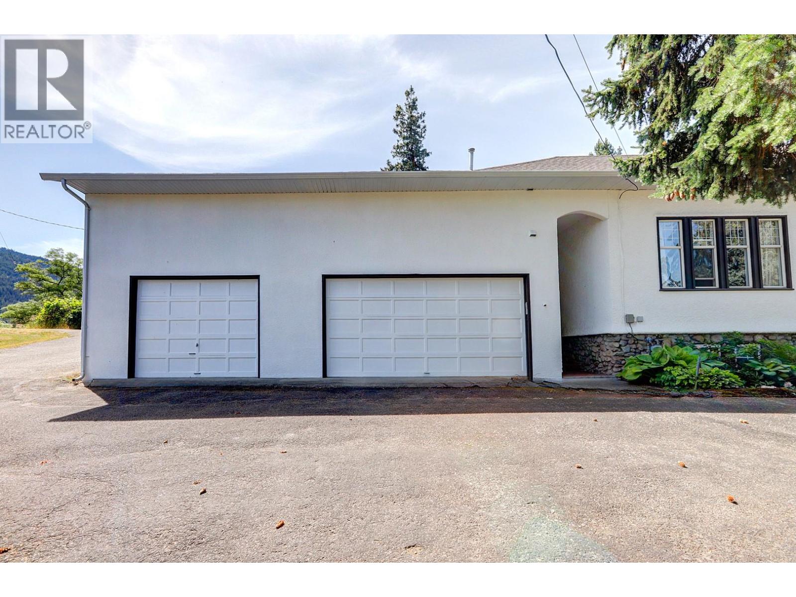 5482 Silver Star Road, Vernon
