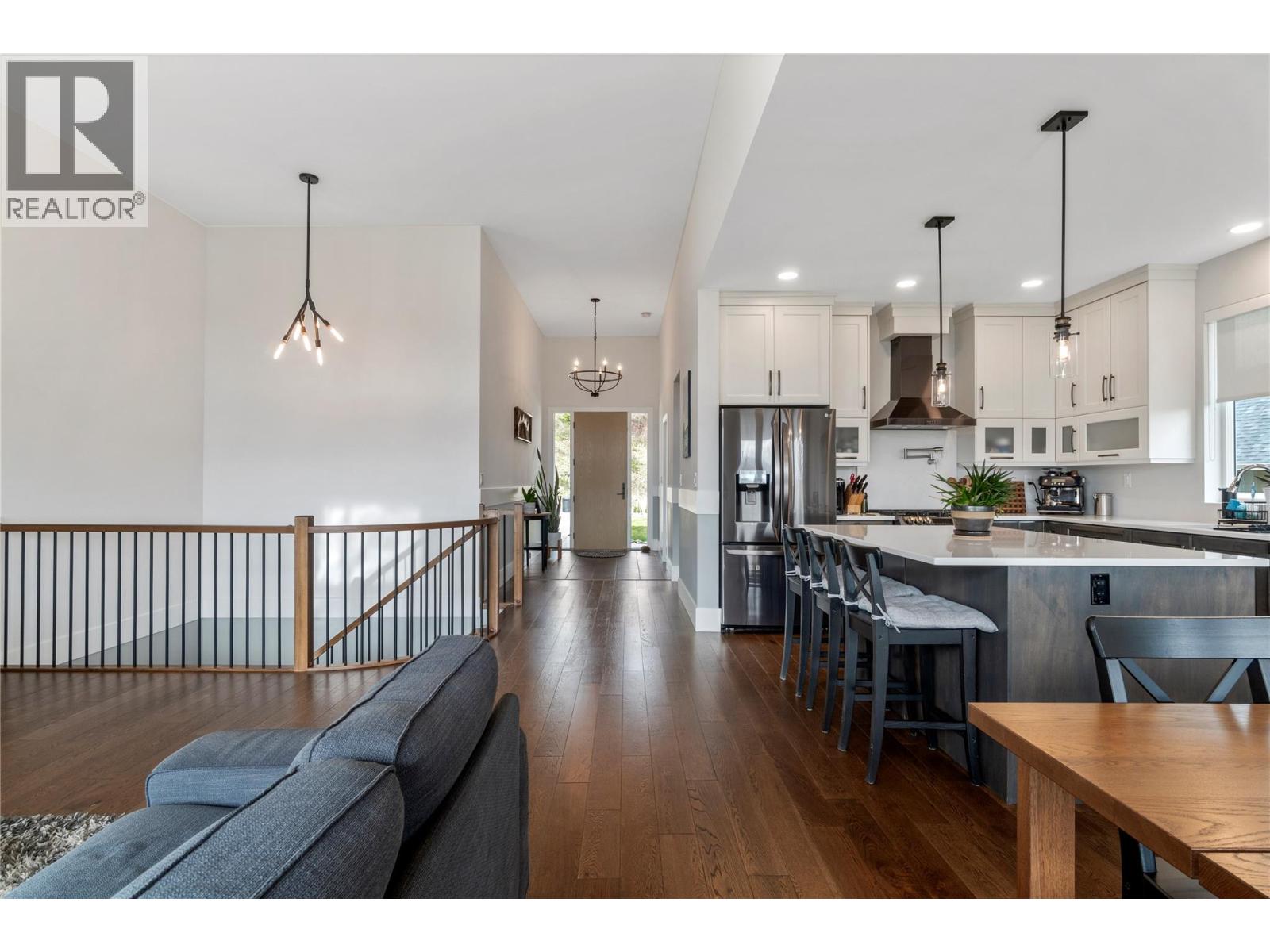 2510 HIGHLANDS DRIVE - 23