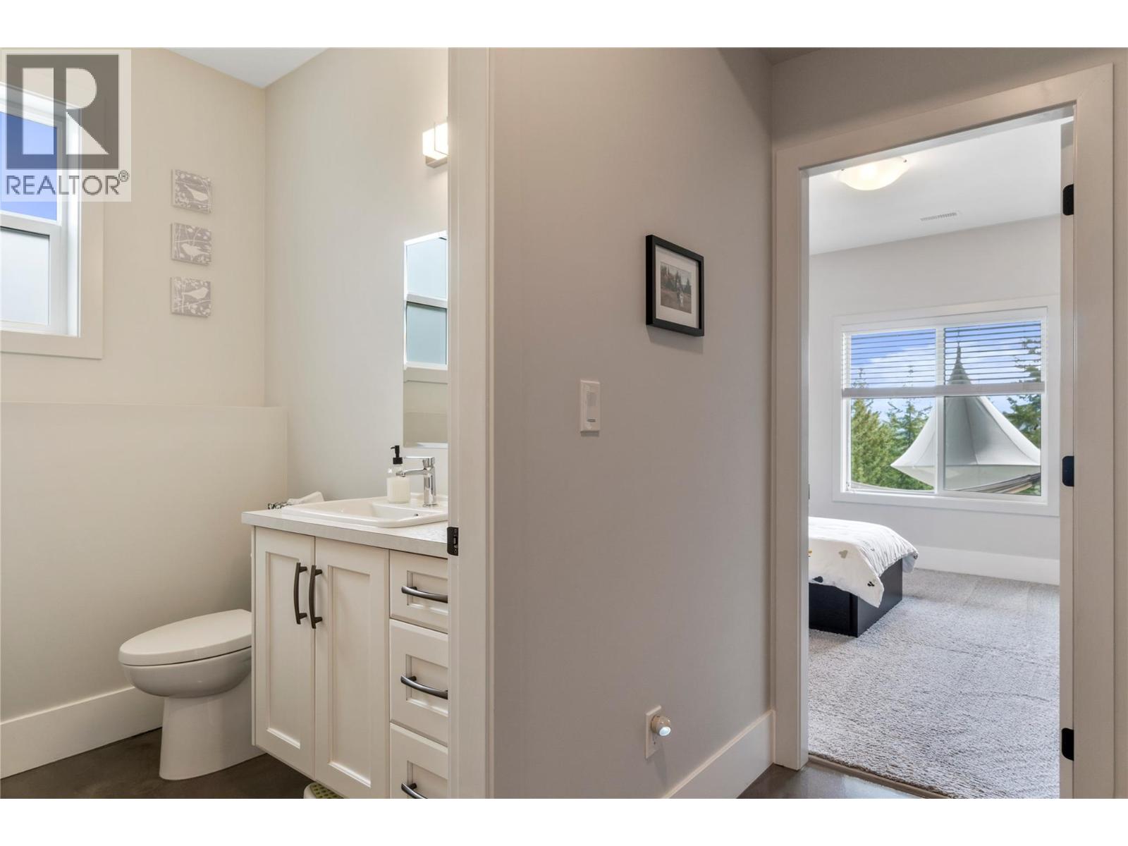 2510 HIGHLANDS DRIVE - 51