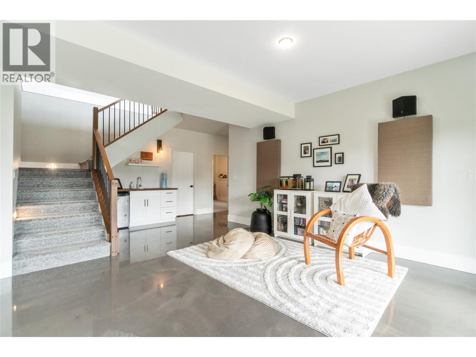 2510 HIGHLANDS DRIVE - 42