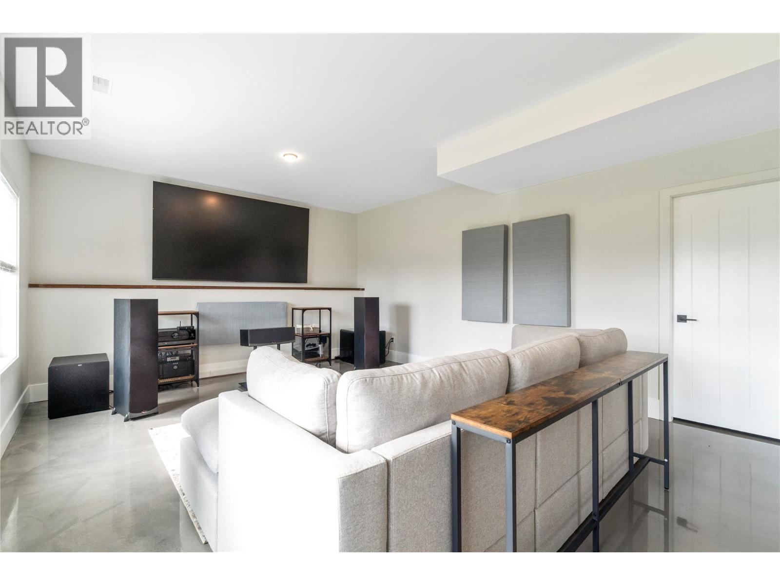 2510 HIGHLANDS DRIVE - 41