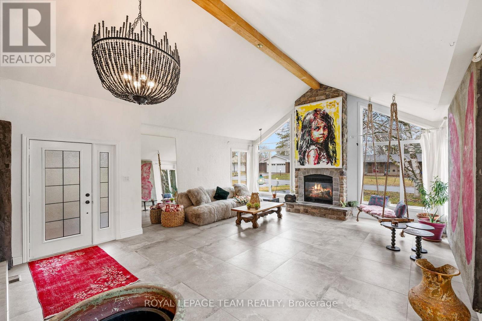 33 RUTHERFORD CRESCENT - 7