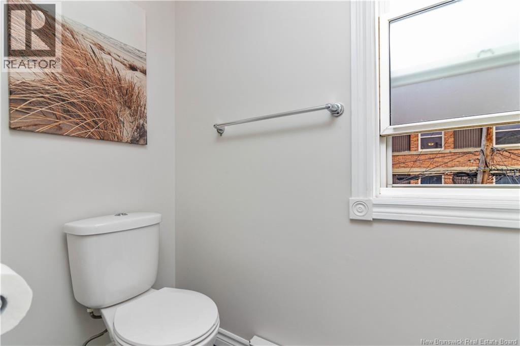 144 Lester Avenue - 16
