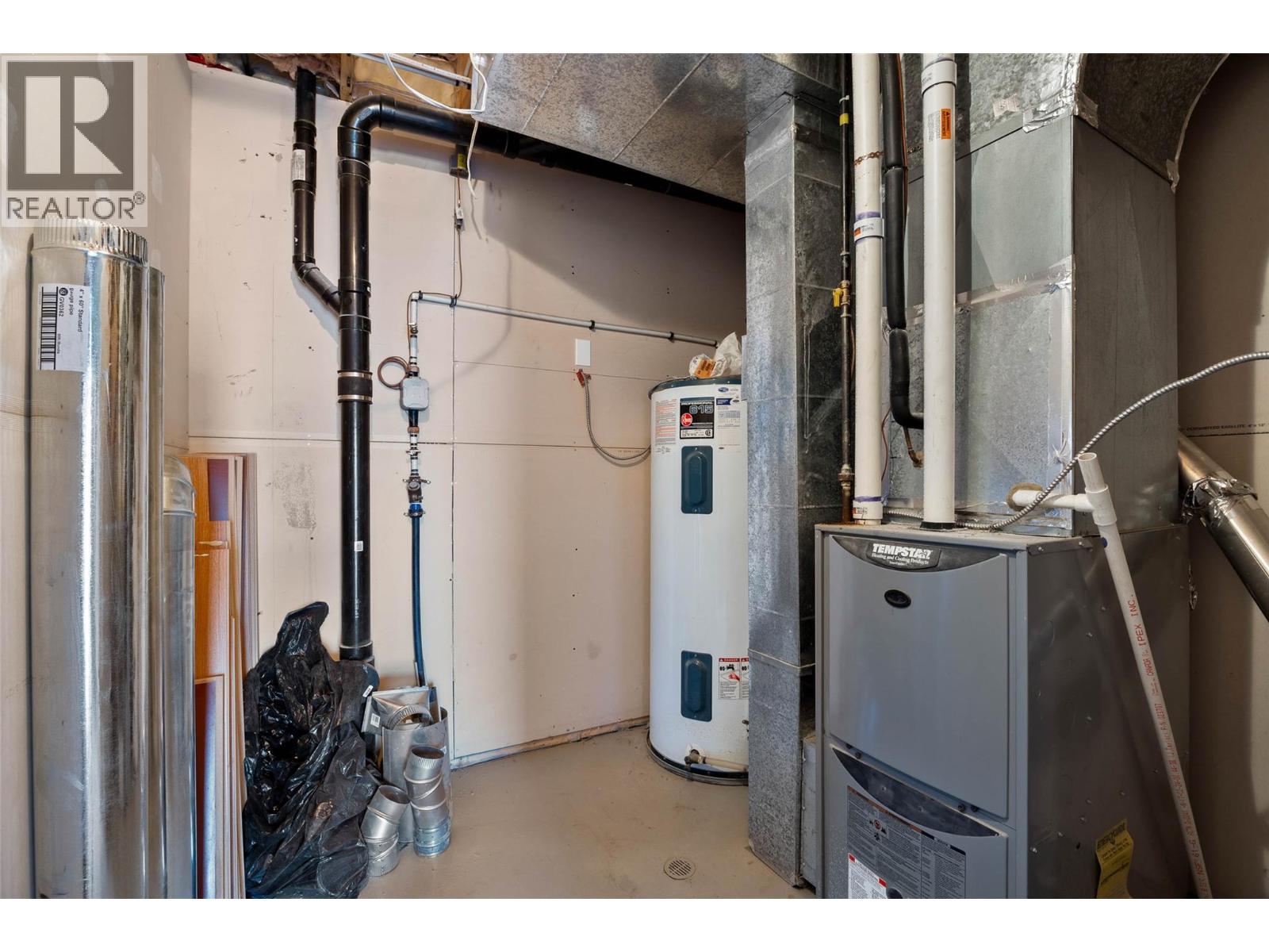 6216 SAVONA ACCESS ROAD - 41