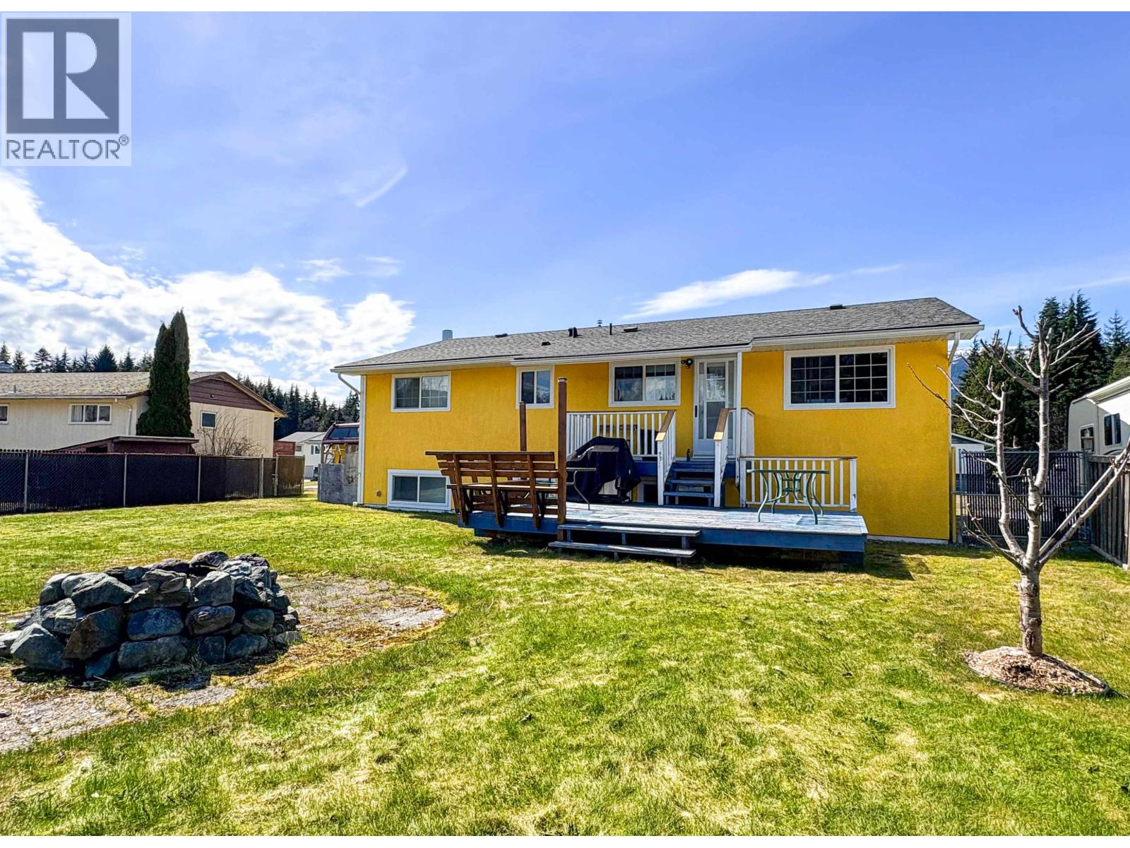 1216 TWEEDSMUIR AVENUE - 22