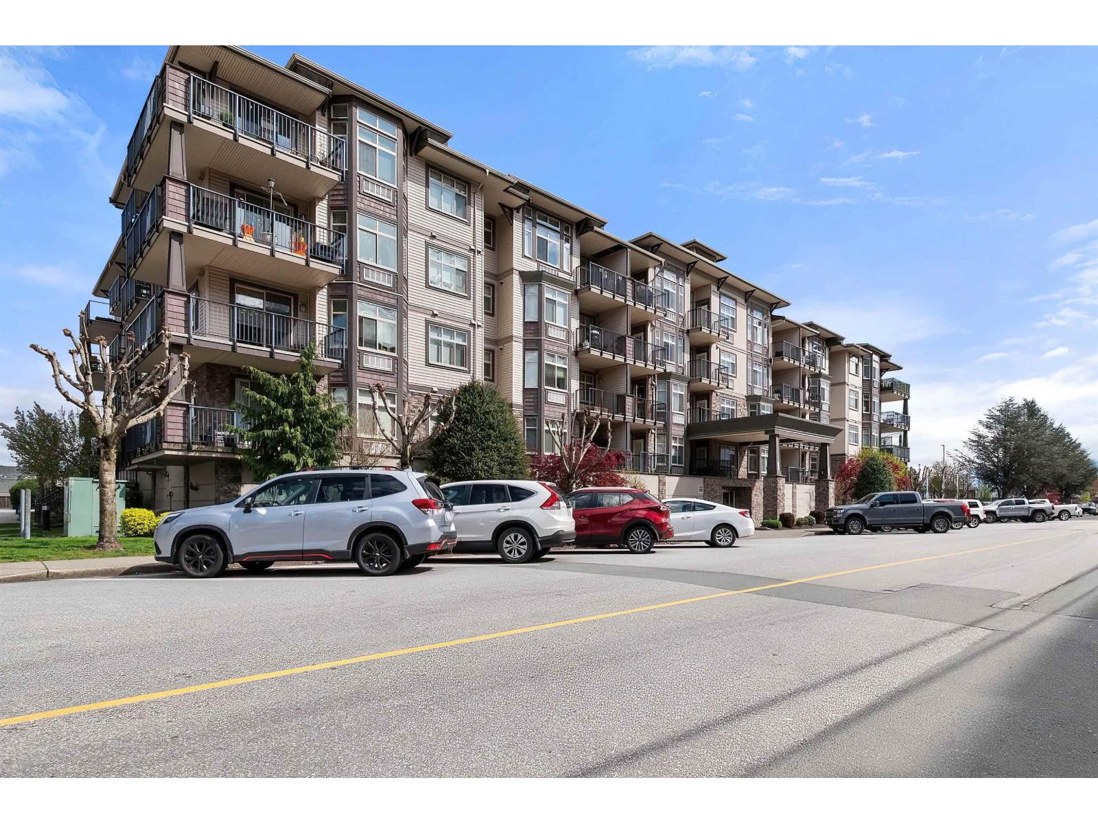 207 45893 CHESTERFIELD AVENUE, Chilliwack Downtown