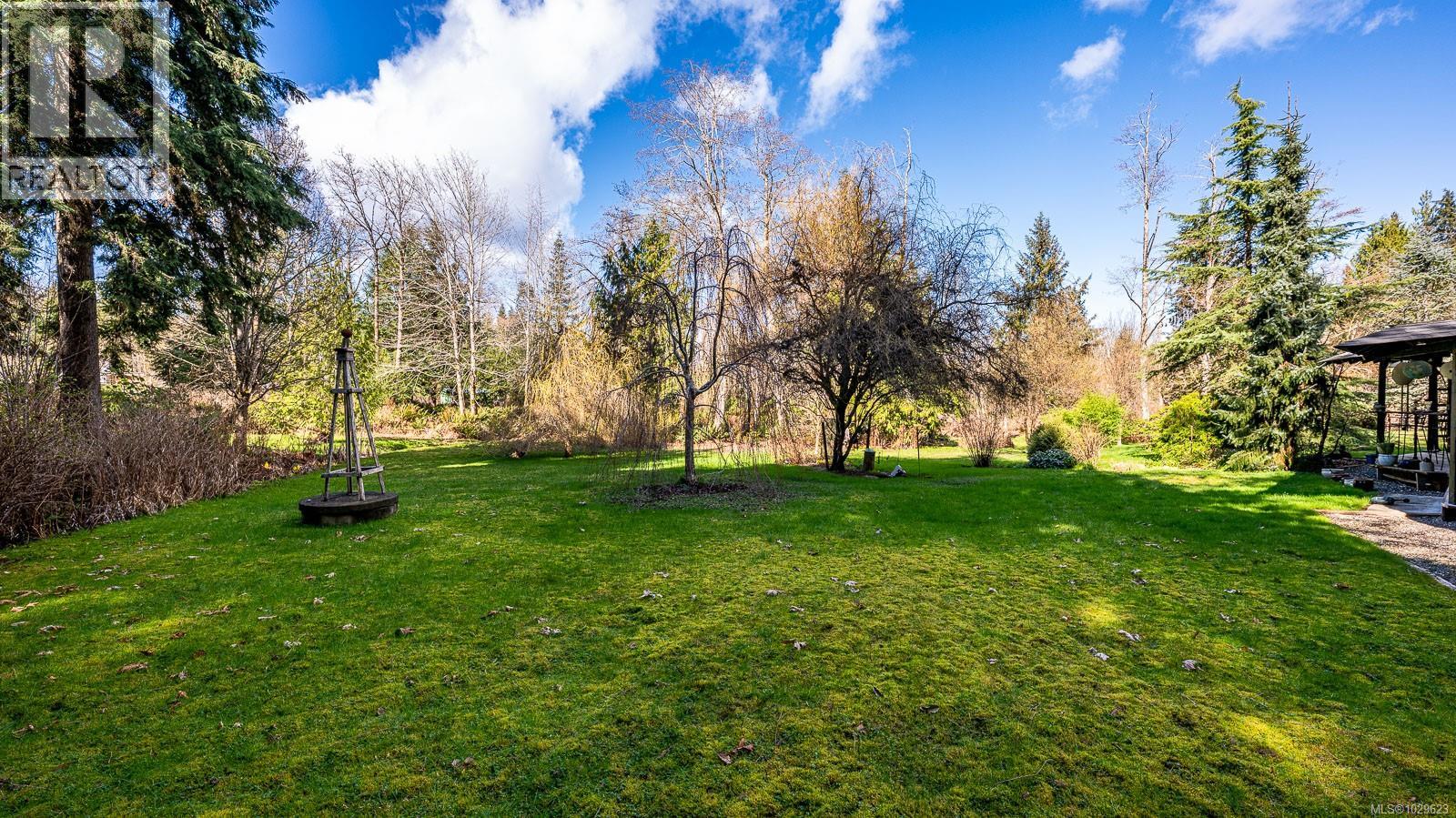 8131 MACARTNEY DR - 41