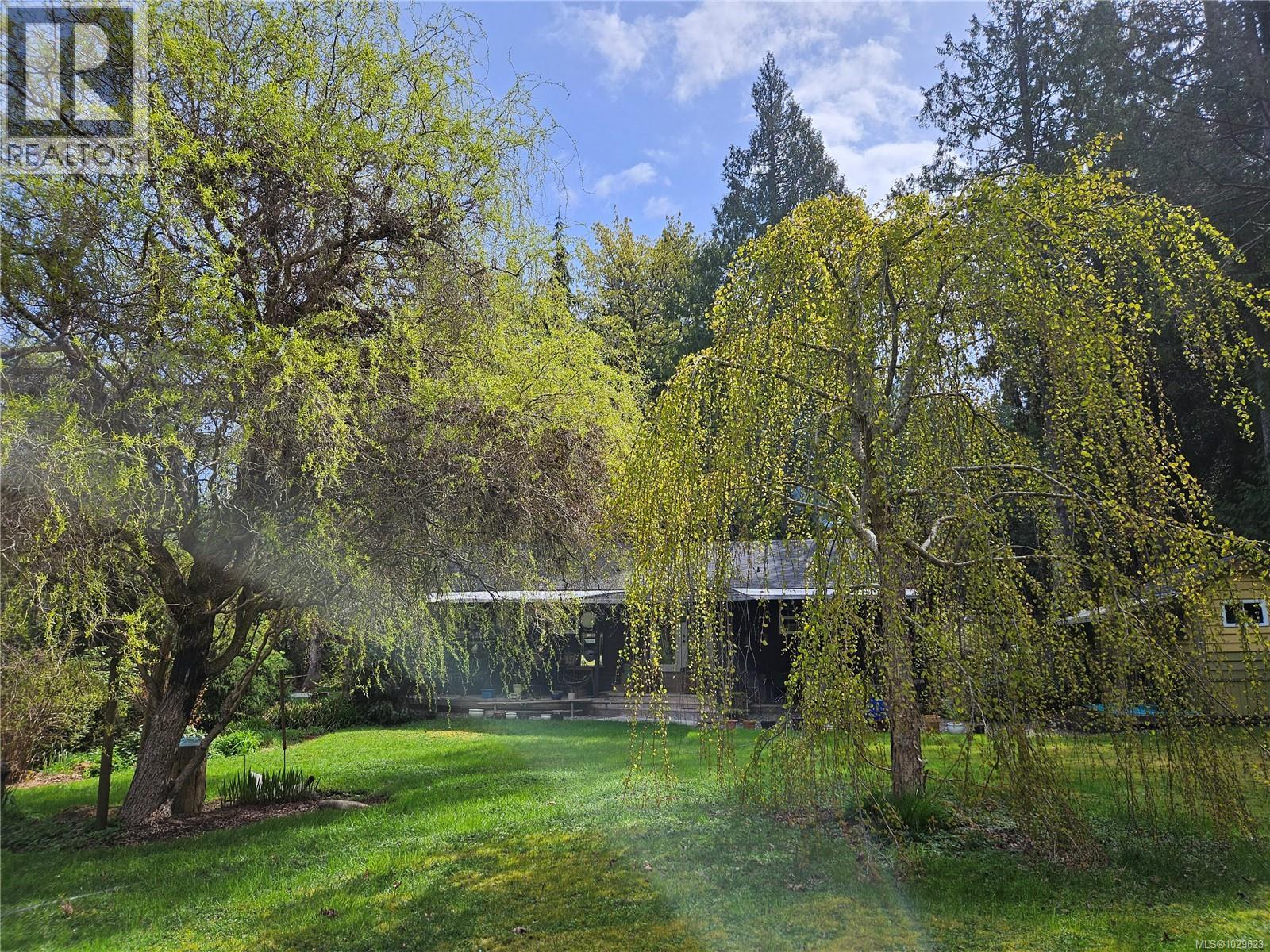 8131 MACARTNEY DR - Image 3