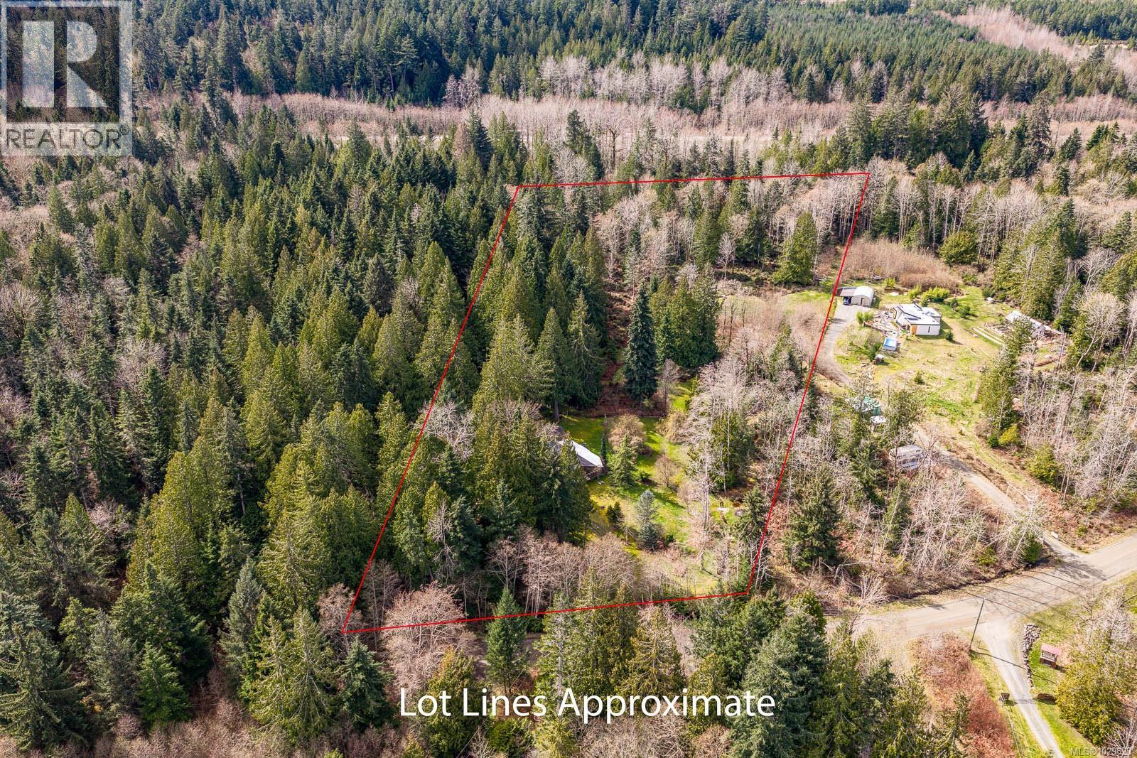 8131 MACARTNEY DR - 30