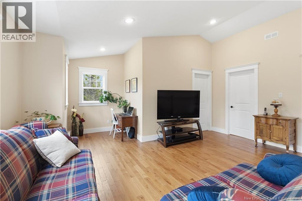 330 Rogers Road — photo 38