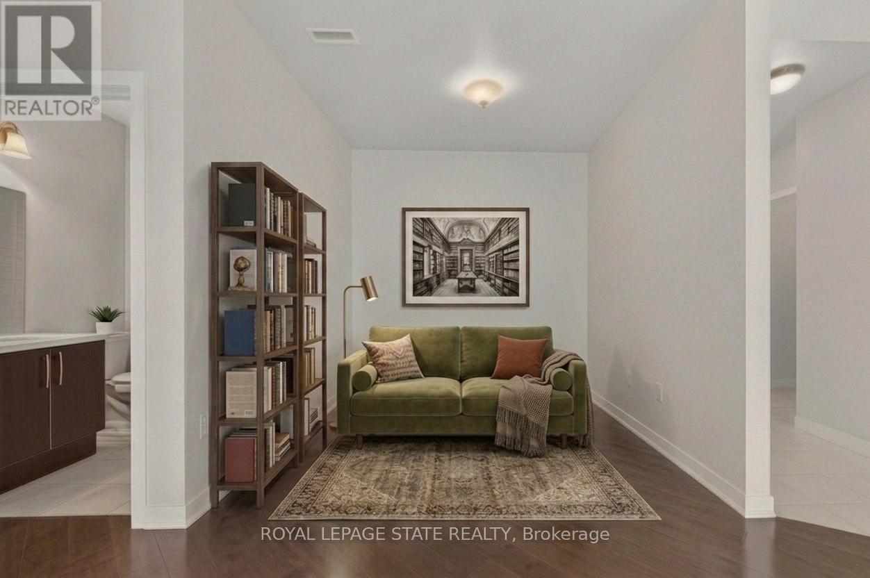 #804 90 CHARLTON AVENUE W - 13