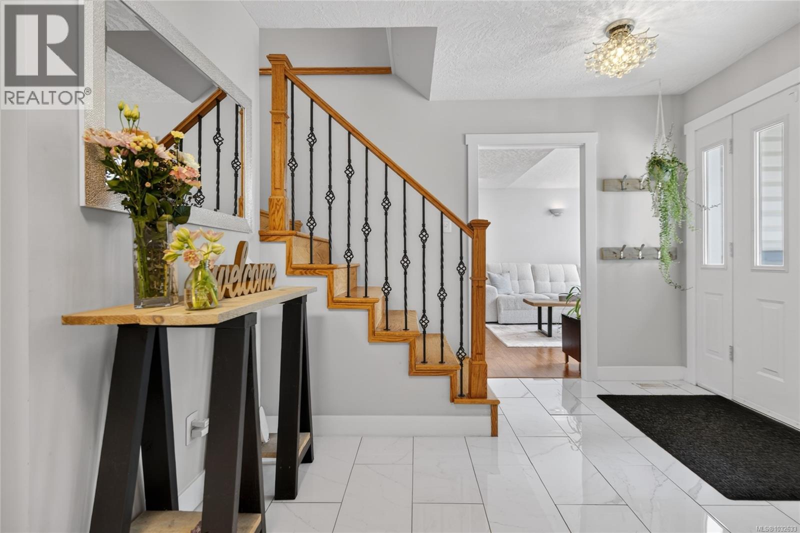 1731 Valley View Dr, Courtenay