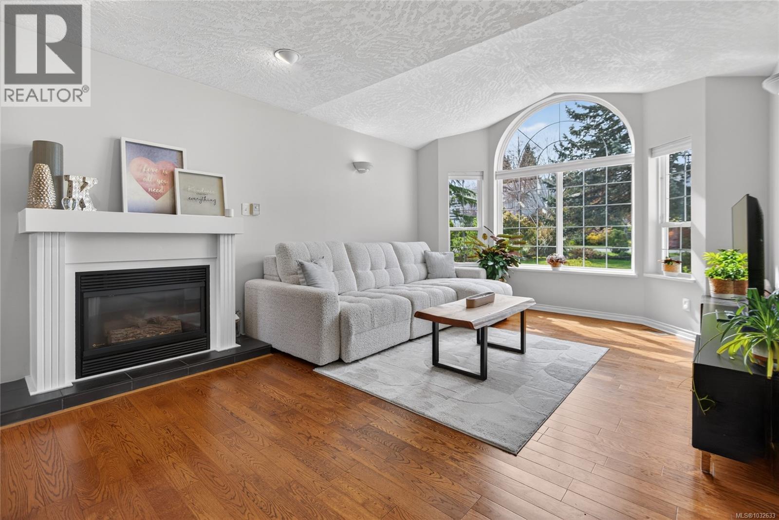 1731 Valley View Dr, Courtenay