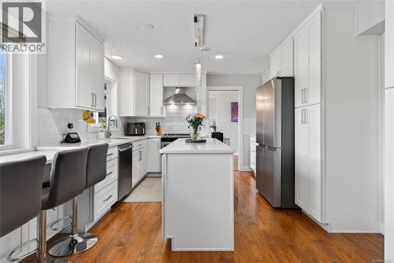 1731 Valley View Dr, Courtenay