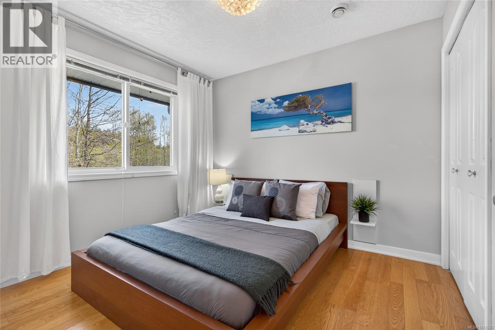 1731 Valley View Dr, Courtenay