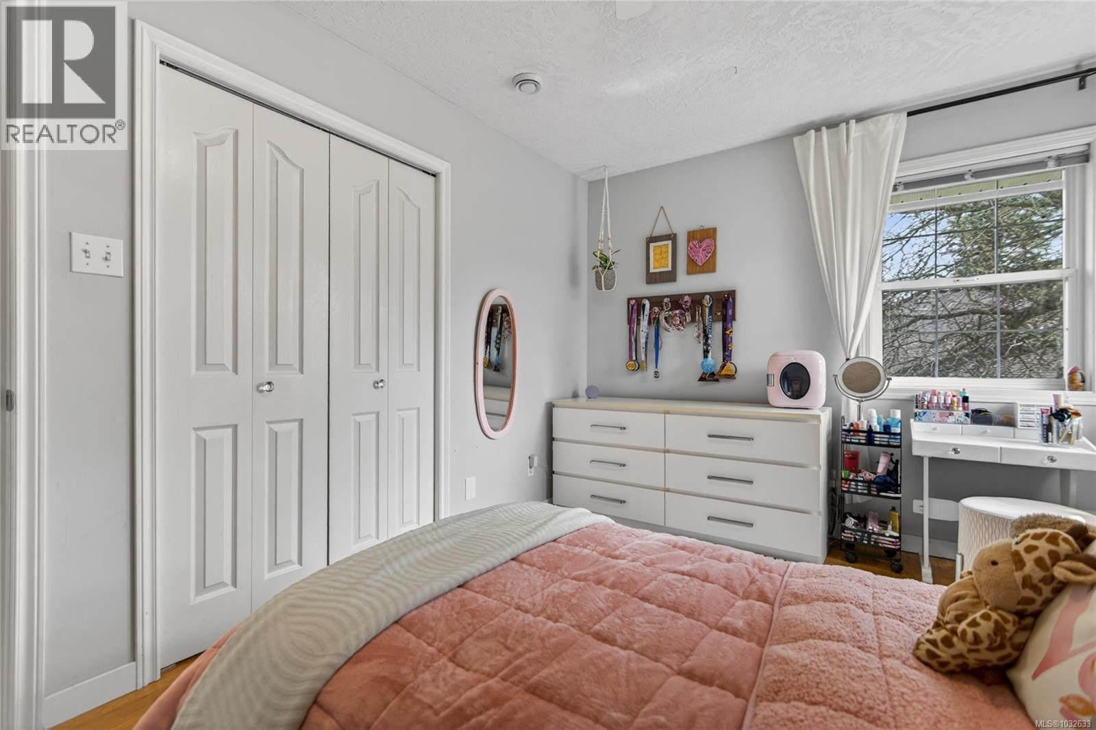 1731 Valley View Dr, Courtenay