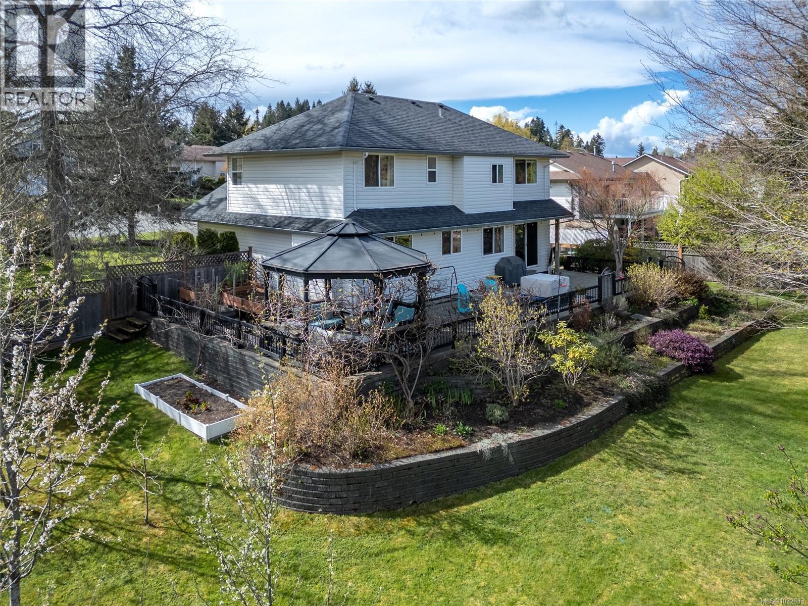 1731 Valley View Dr, Courtenay