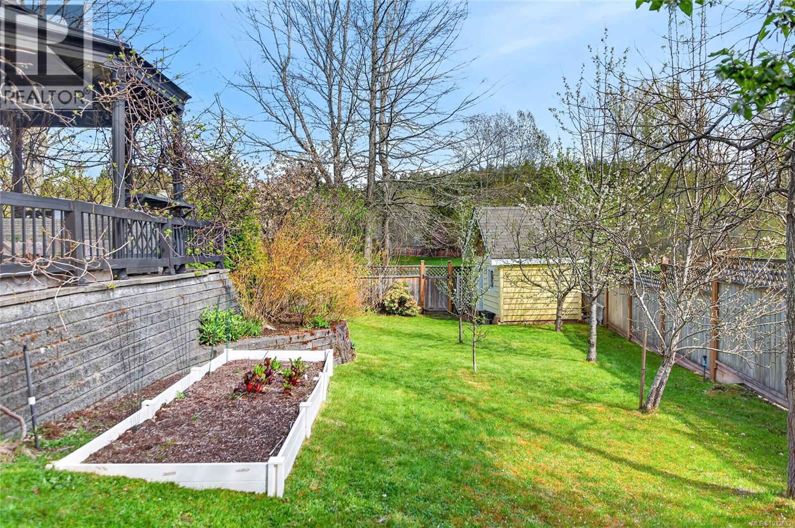 1731 Valley View Dr, Courtenay