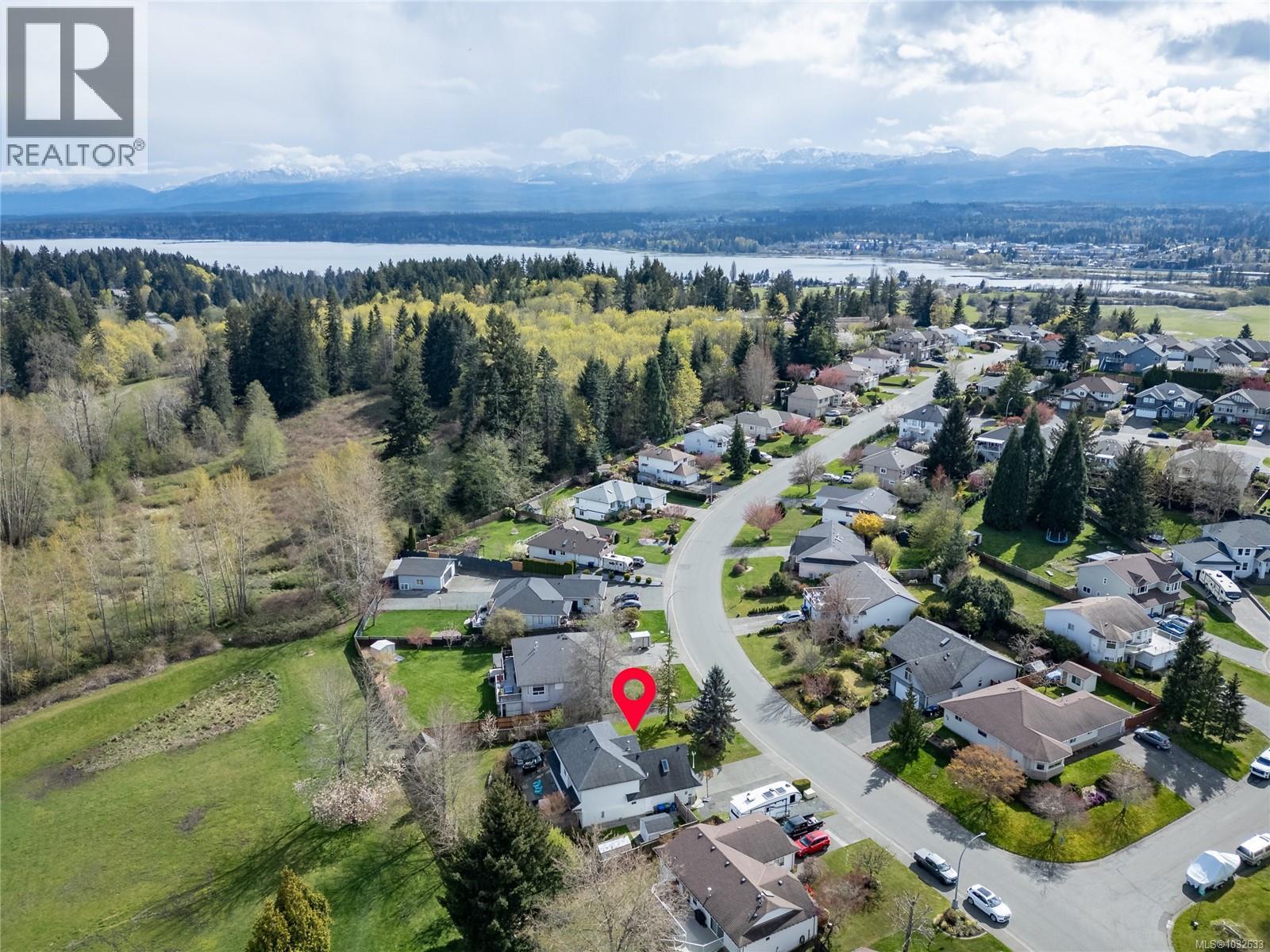 1731 Valley View Dr, Courtenay