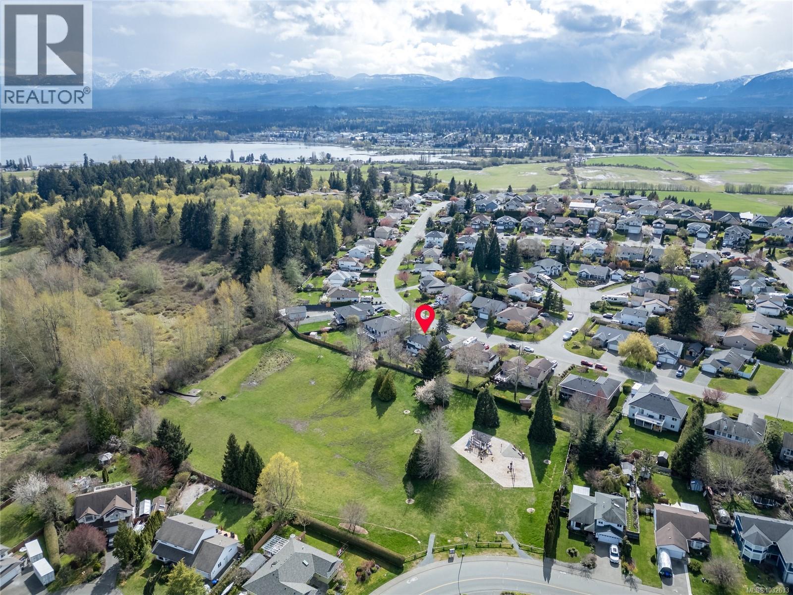 1731 Valley View Dr, Courtenay