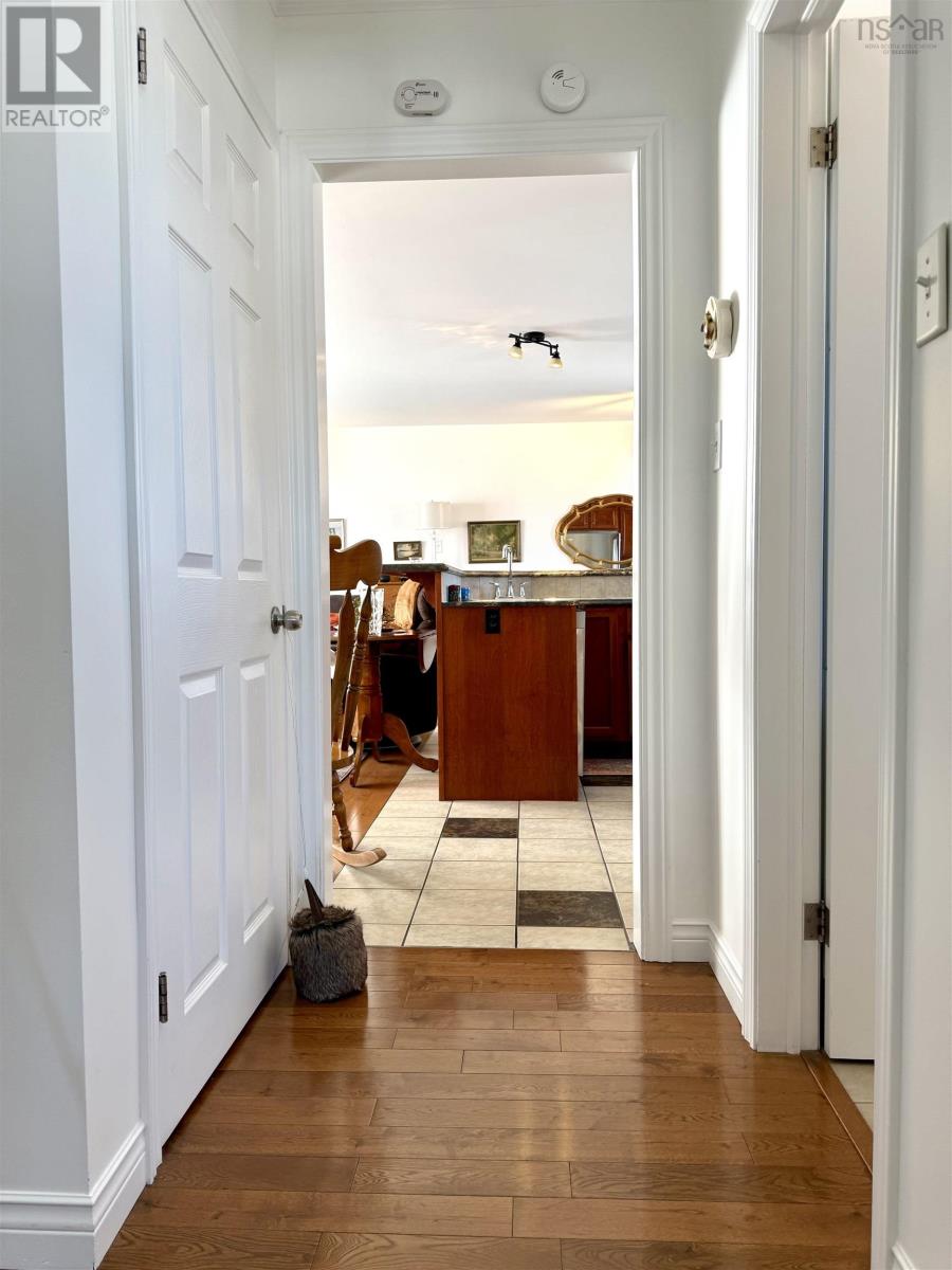 Property 25 of 50 of 24 Rhodes Avenue