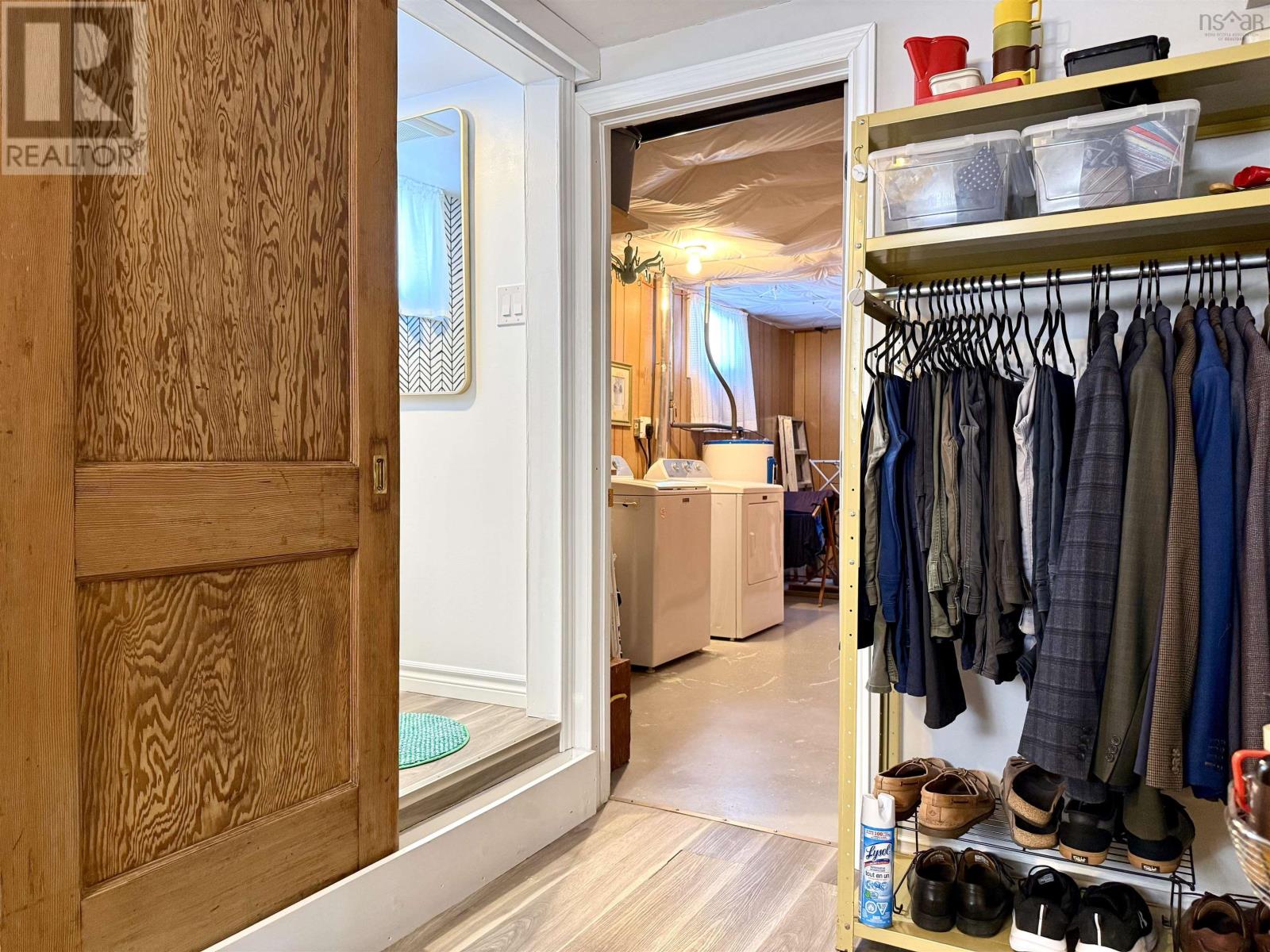 Property 45 of 50 of 24 Rhodes Avenue