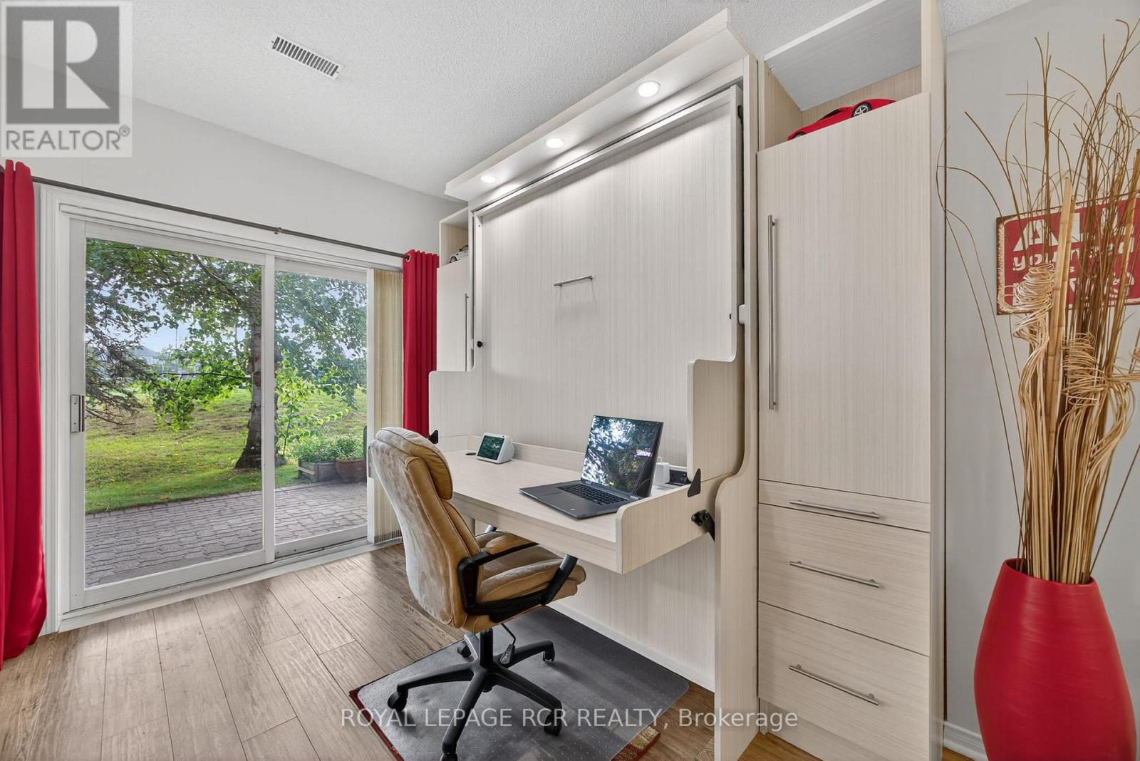 108 GREEN BRIAR ROAD — photo 9