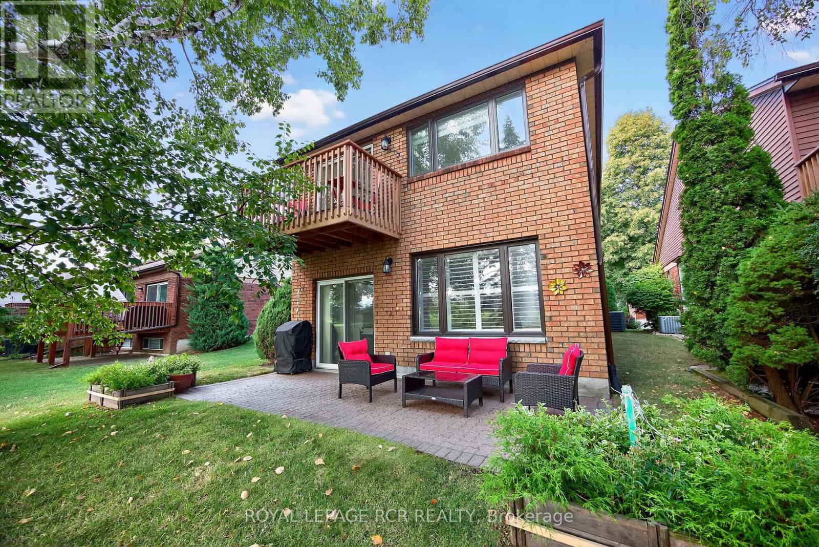 108 GREEN BRIAR ROAD — photo 38