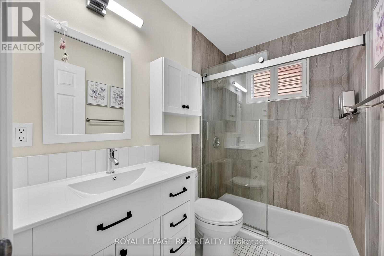 108 GREEN BRIAR ROAD — photo 32