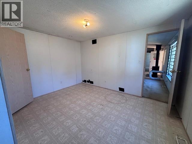 #11 1620 CARIBOO Highway Unit# 11 - 8