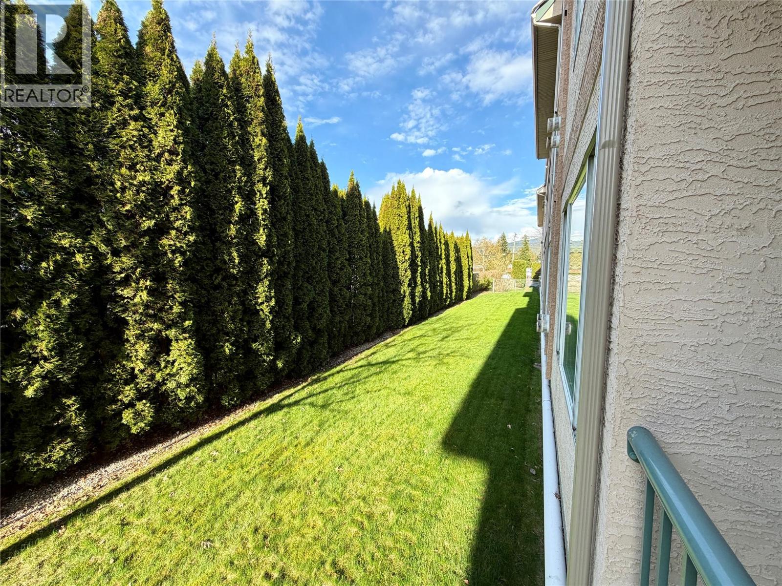 118 1002 Riverside Avenue, Sicamous