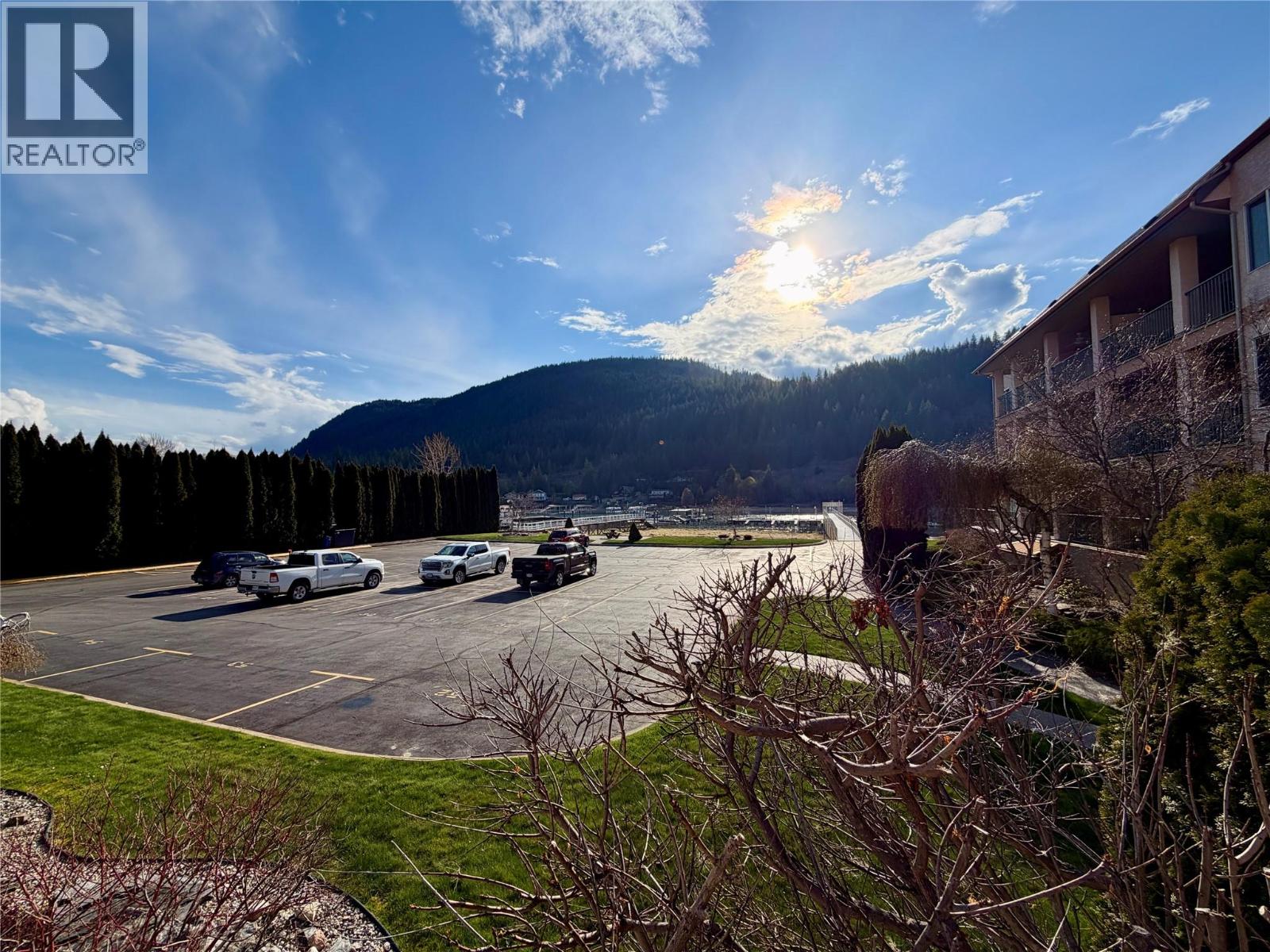 118 1002 Riverside Avenue, Sicamous