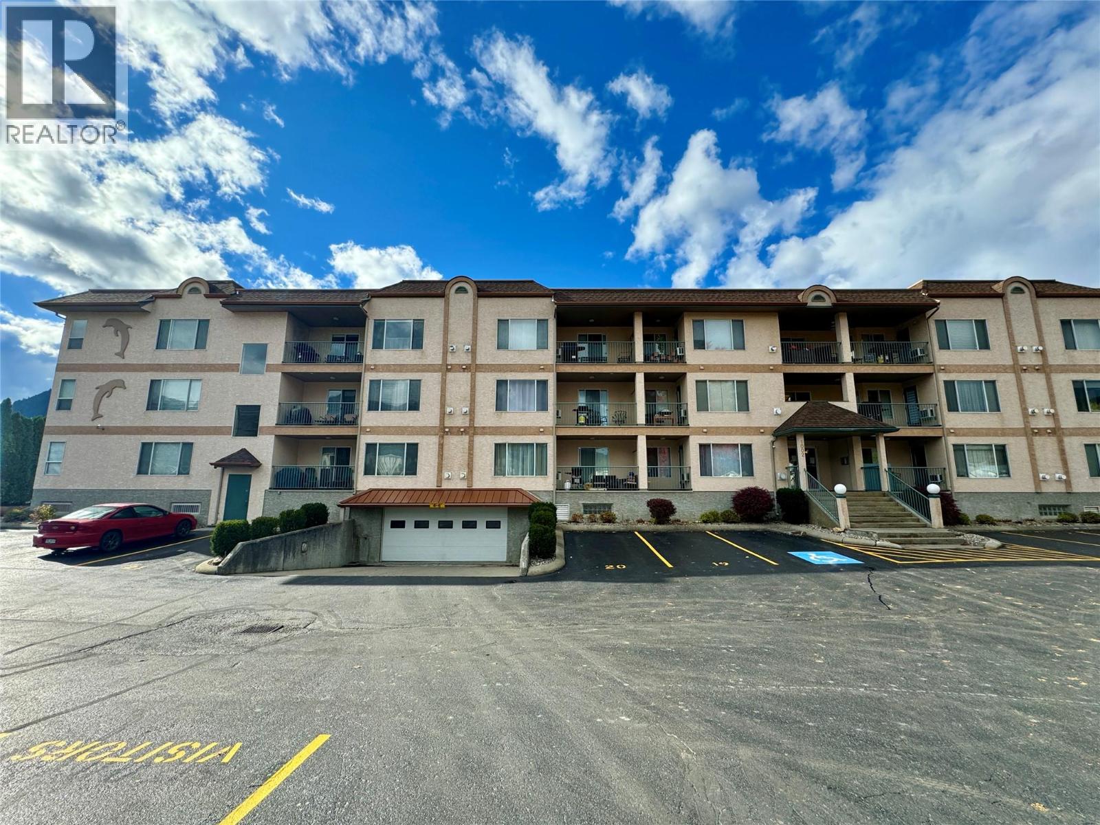 118 1002 Riverside Avenue, Sicamous