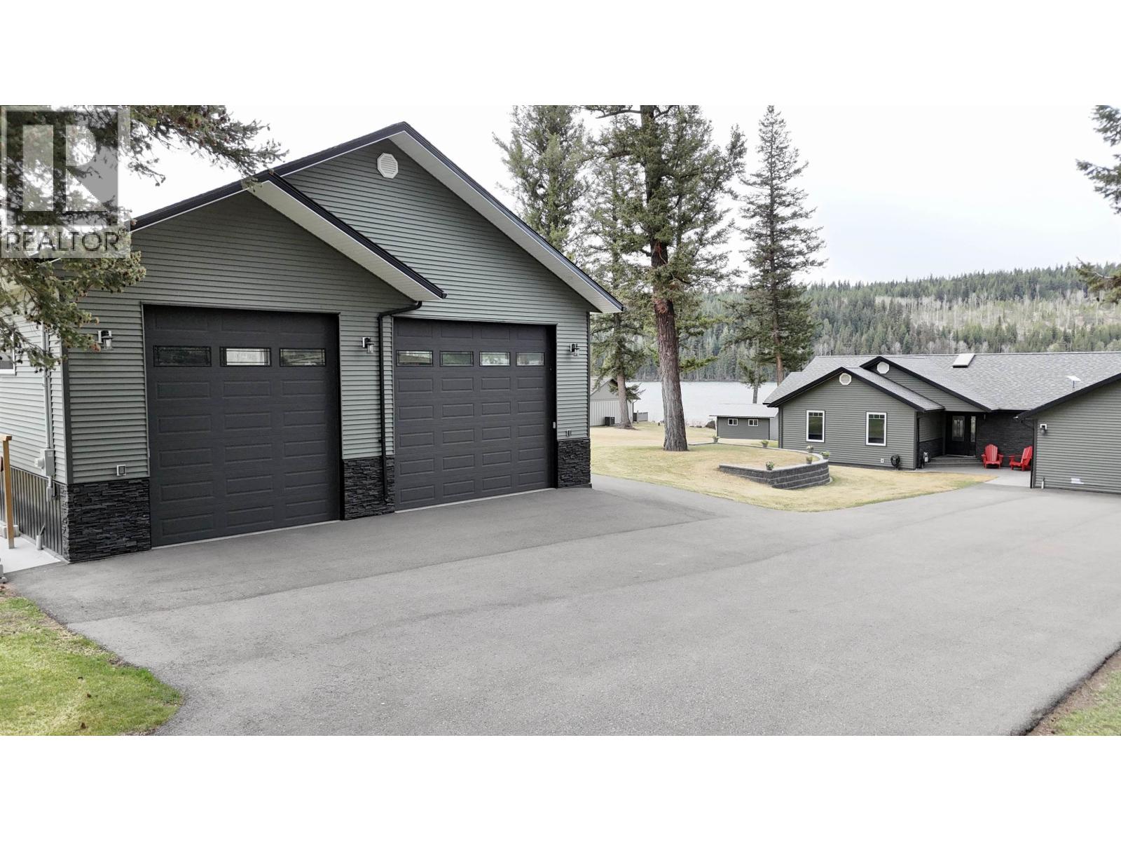 3556 CABIN ROAD - 33