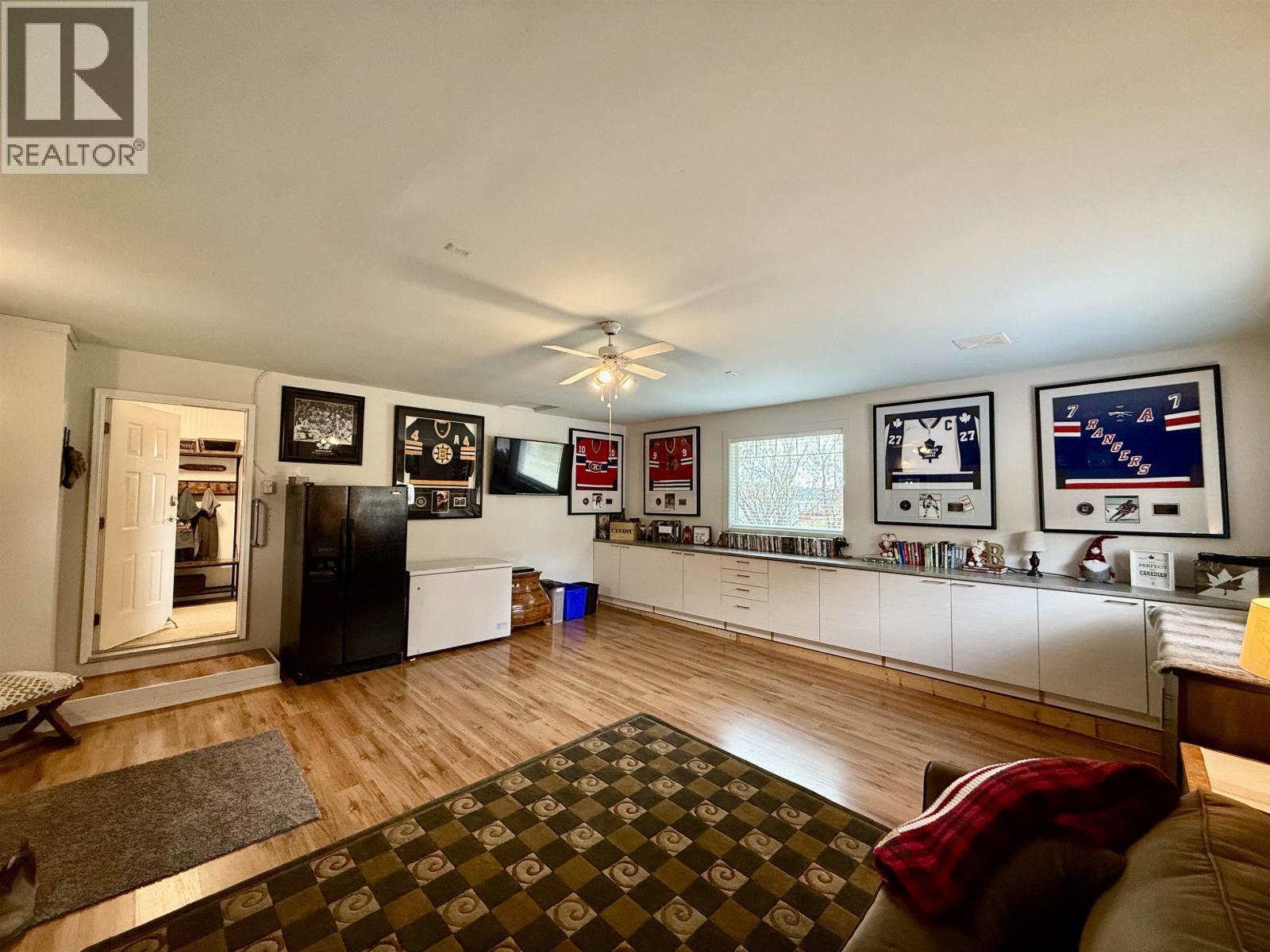 3556 CABIN ROAD - 30