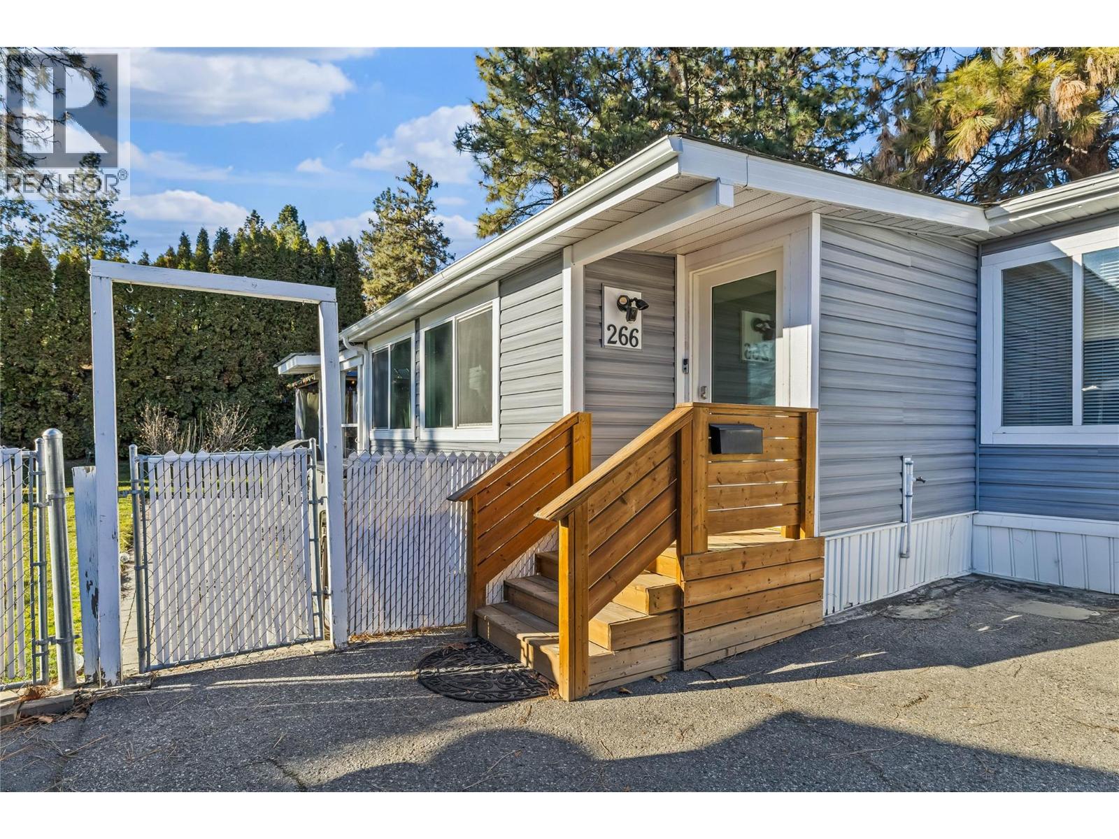 1999 97 Highway S Unit# 266, West Kelowna